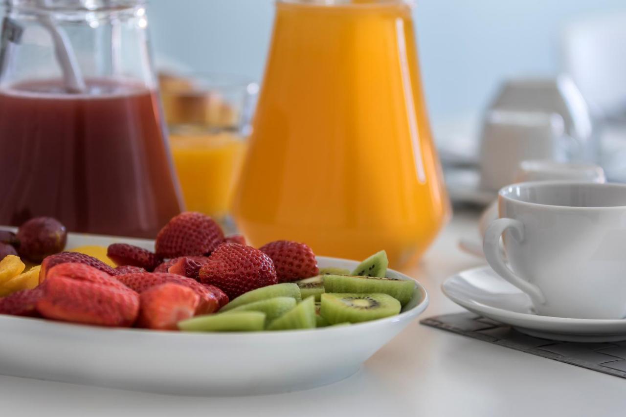 Ilheu 25 Peniche House Bed & Breakfast Ngoại thất bức ảnh
